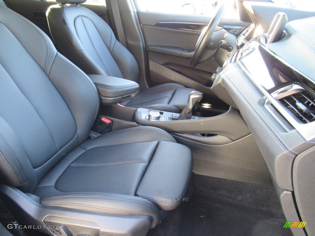 2019 X2 sDrive28i - Glacier Silver Metallic / Black photo #13