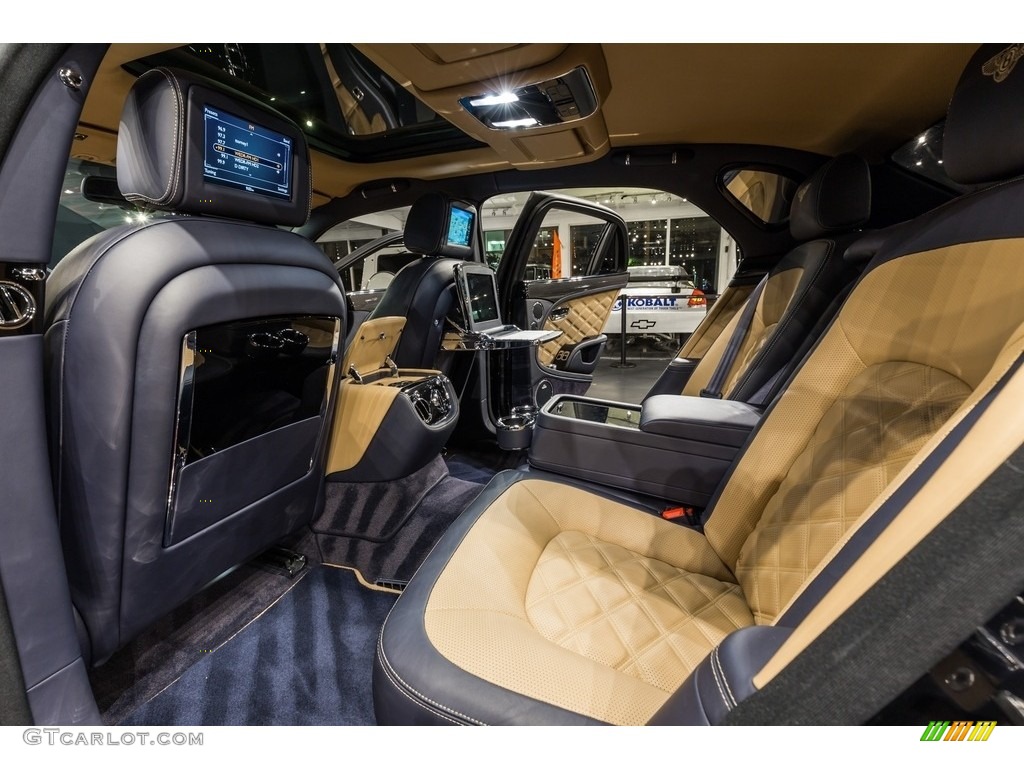 2016 Bentley Mulsanne Speed Rear Seat Photo #137583454