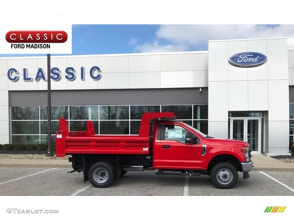 Race Red Ford F350 Super Duty