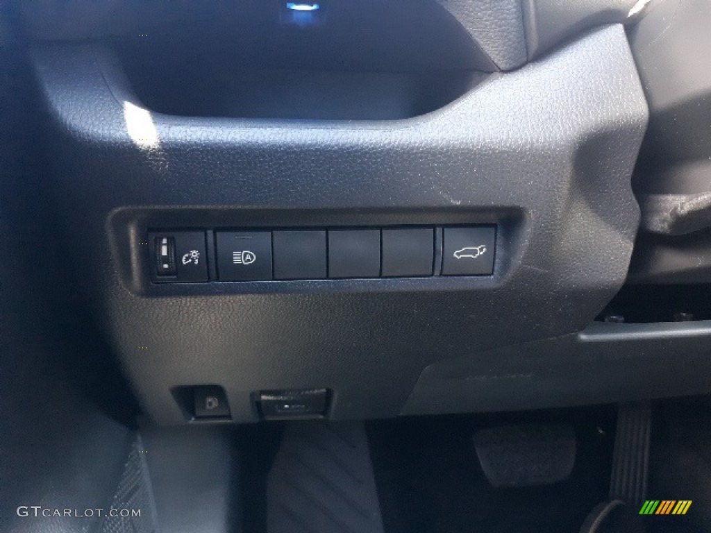 2020 RAV4 XSE AWD Hybrid - Silver Sky Metallic / Black photo #9