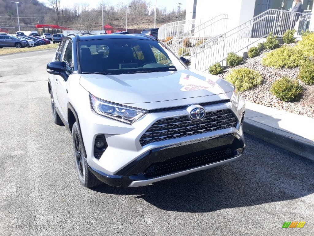 2020 RAV4 XSE AWD Hybrid - Silver Sky Metallic / Black photo #32