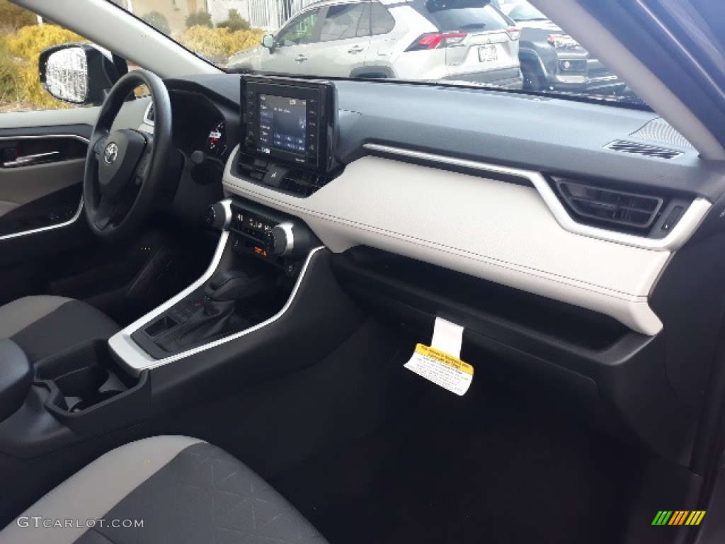 2020 RAV4 XLE AWD - Magnetic Gray Metallic / Light Gray photo #36