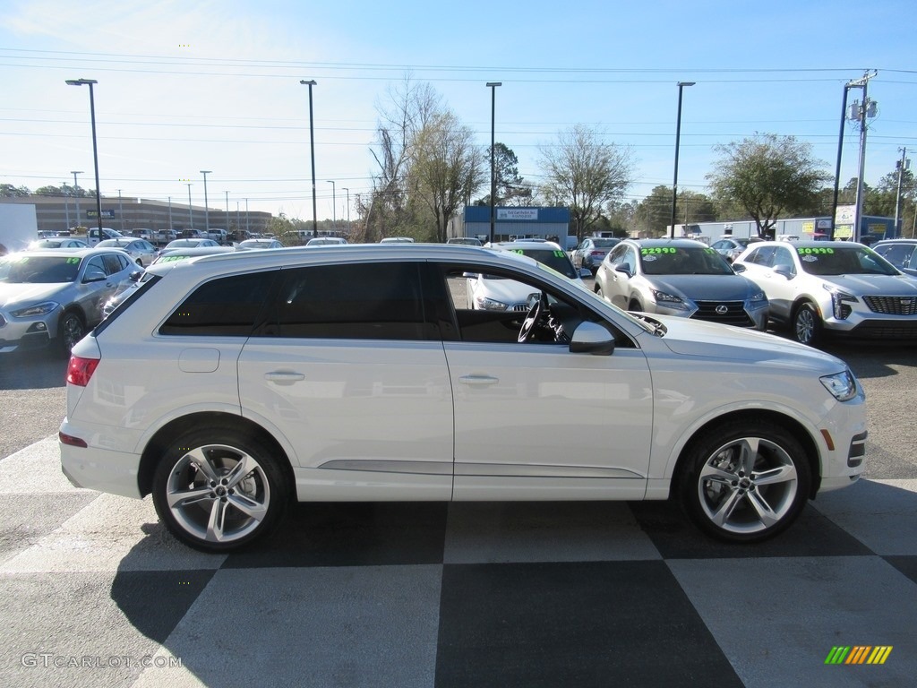 Carrara White 2019 Audi Q7 55 Prestige quattro Exterior Photo #137598236