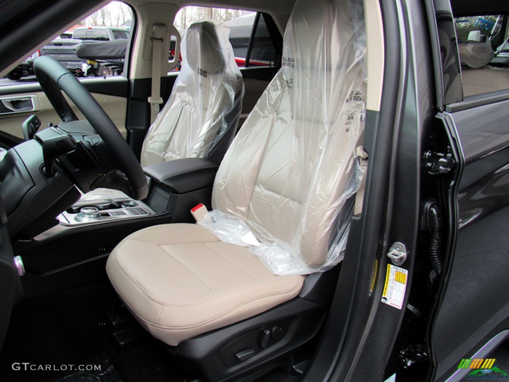 2020 Explorer XLT - Magnetic Metallic / Sandstone photo #10