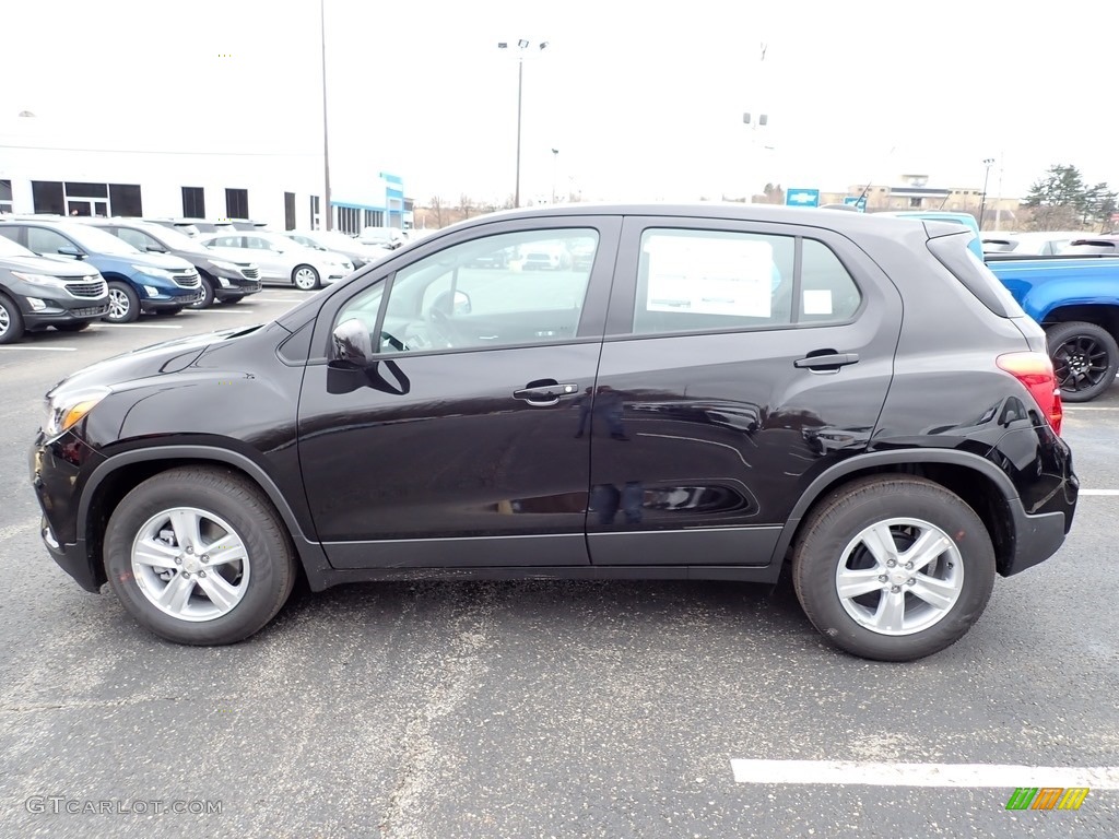 Mosaic Black Metallic 2020 Chevrolet Trax LS Exterior Photo #137605546