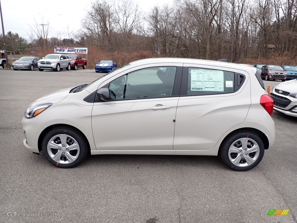 Toasted Marshmallow Metallic 2020 Chevrolet Spark LS Exterior Photo #137606131
