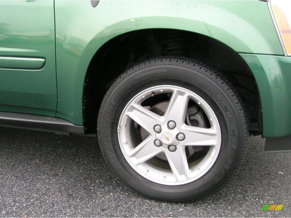 2005 Chevrolet Equinox LT AWD Wheel Photo #13761138
