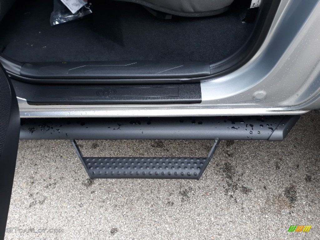 2020 Tacoma SR Double Cab 4x4 - Silver Sky Metallic / Cement photo #30