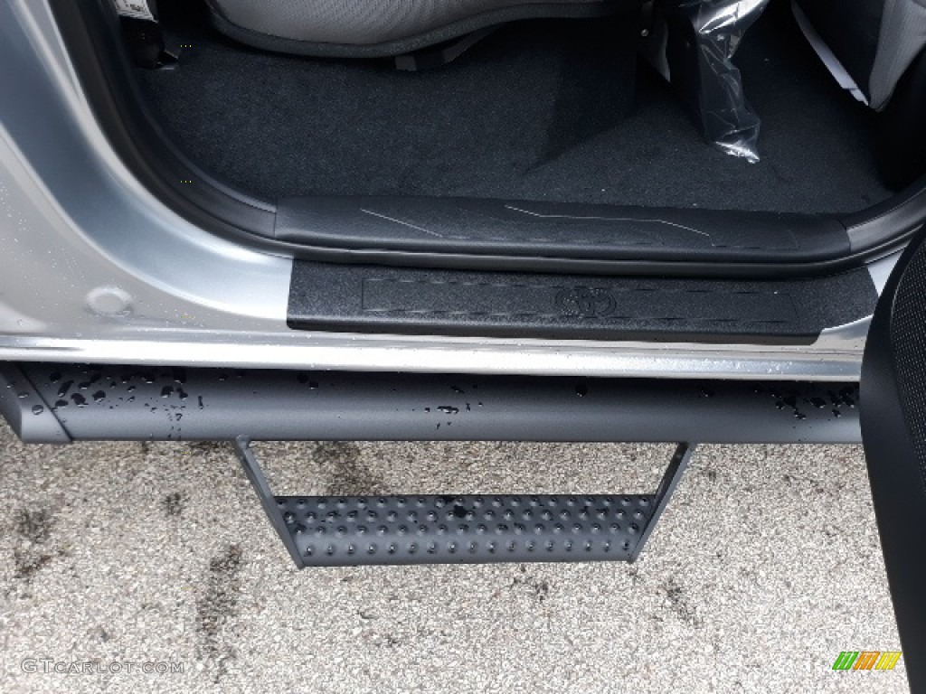 2020 Tacoma SR Double Cab 4x4 - Silver Sky Metallic / Cement photo #37