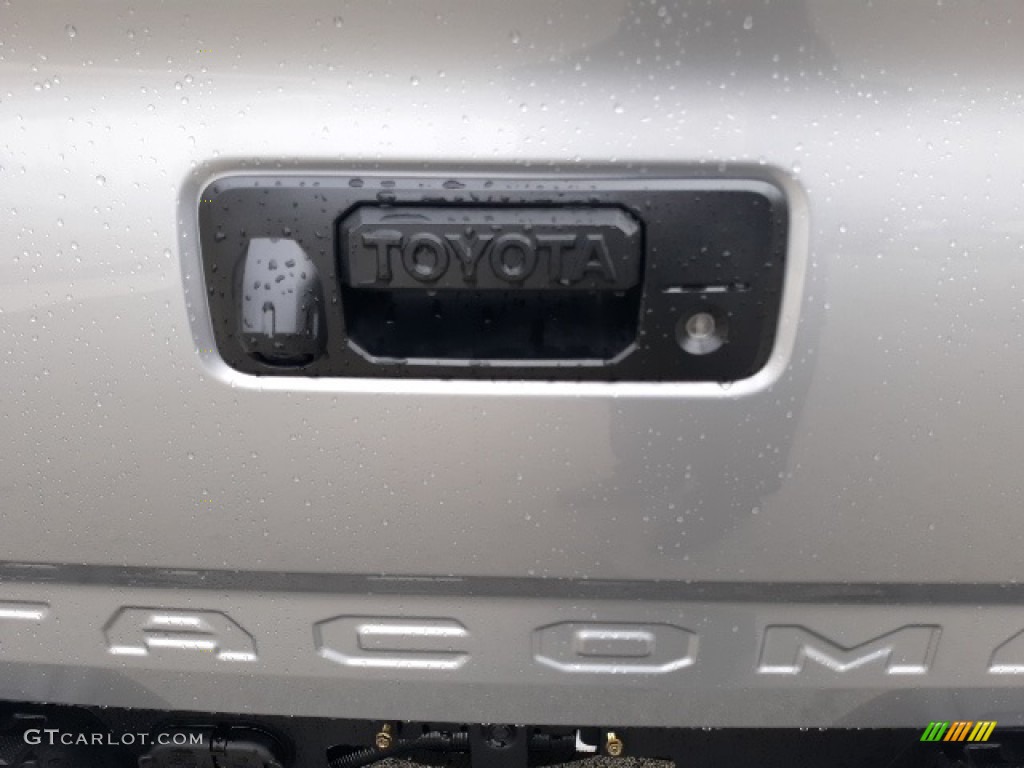 2020 Tacoma SR Double Cab 4x4 - Silver Sky Metallic / Cement photo #50