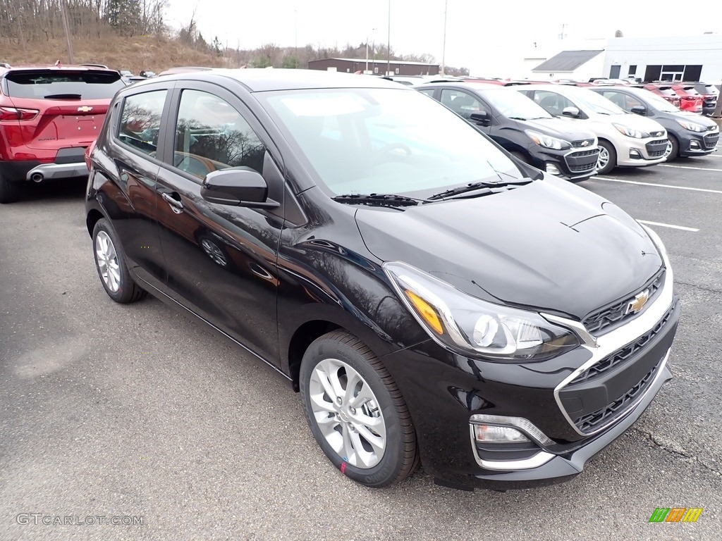Mosaic Black Metallic 2020 Chevrolet Spark LT Exterior Photo #137623038