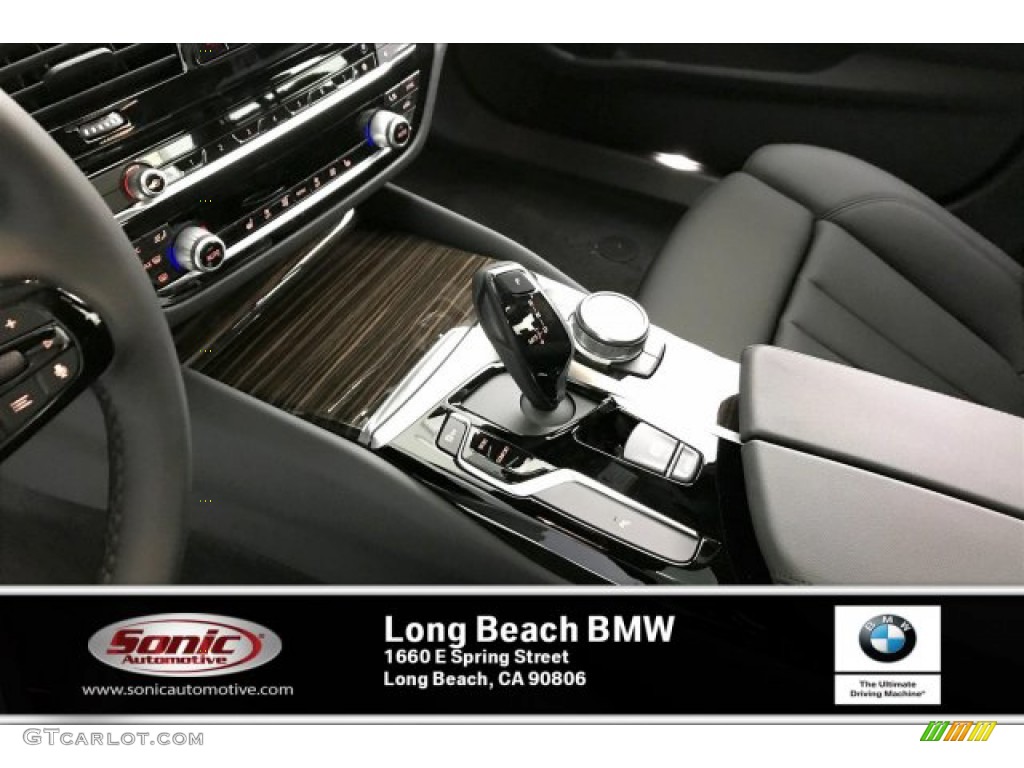 2020 5 Series 530i Sedan - Alpine White / Black photo #6