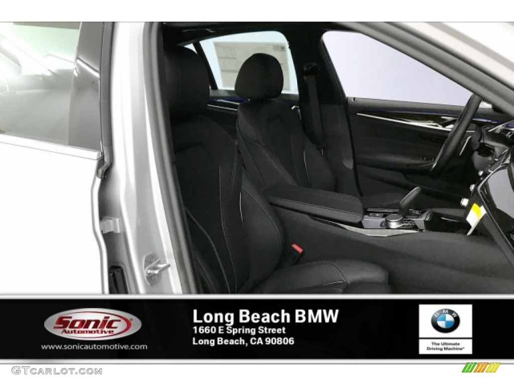 2020 5 Series 530e Sedan - Glacier Silver Metallic / Black photo #7