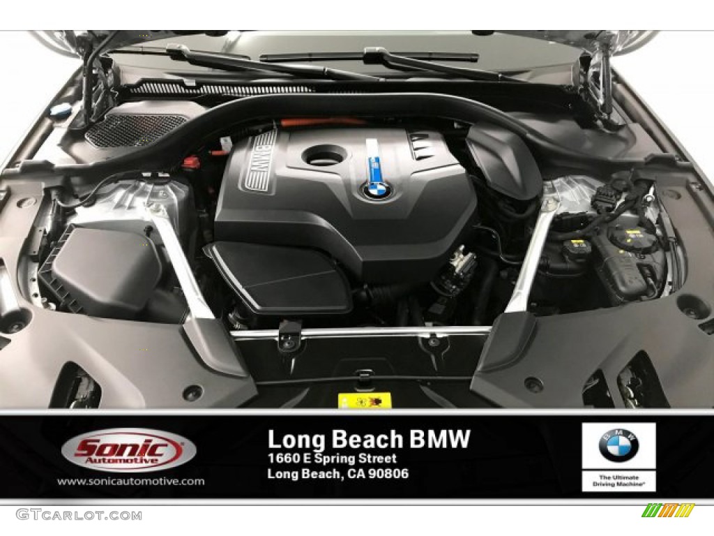 2020 5 Series 530e Sedan - Glacier Silver Metallic / Black photo #8