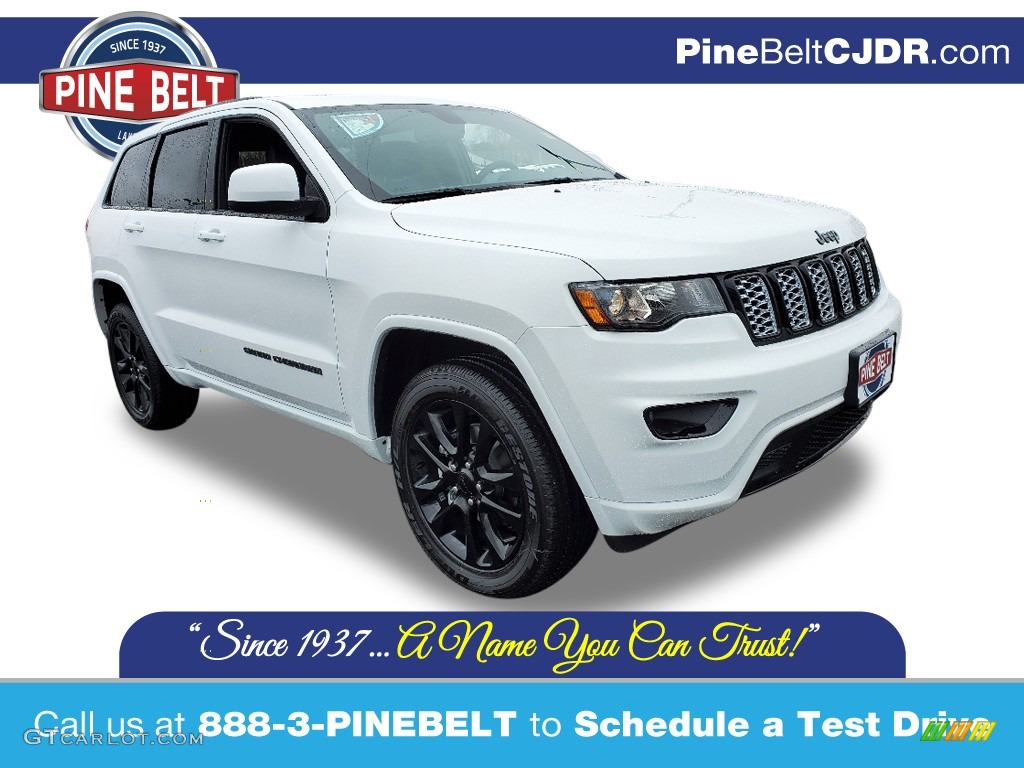 2020 Grand Cherokee Altitude 4x4 - Bright White / Black photo #1