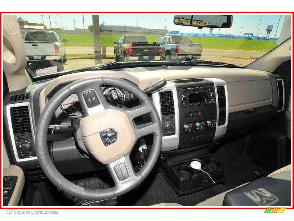 2009 Ram 1500 SLT Crew Cab 4x4 - Bright Silver Metallic / Dark Slate/Medium Graystone photo #24