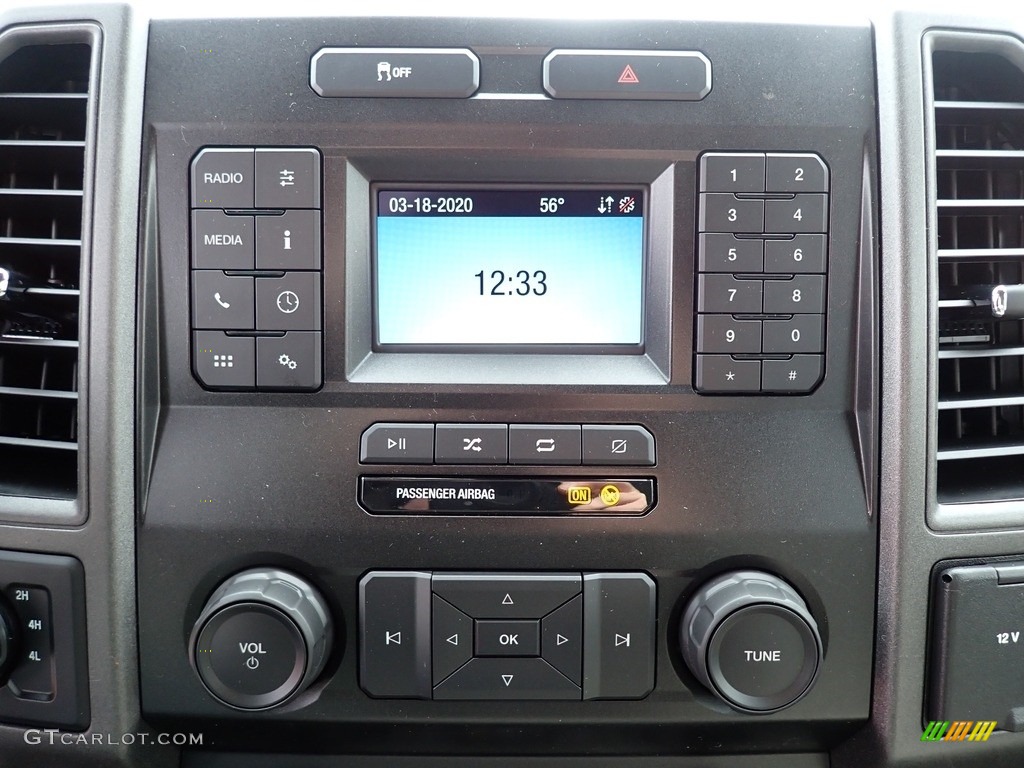 2020 Ford F550 Super Duty XL Crew Cab 4x4 Chassis Controls Photo #137640305