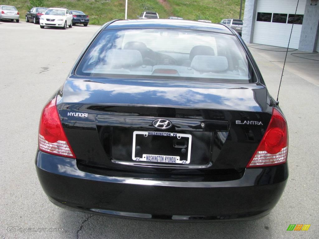 2006 Elantra GLS Sedan - Ebony Black / Gray photo #5