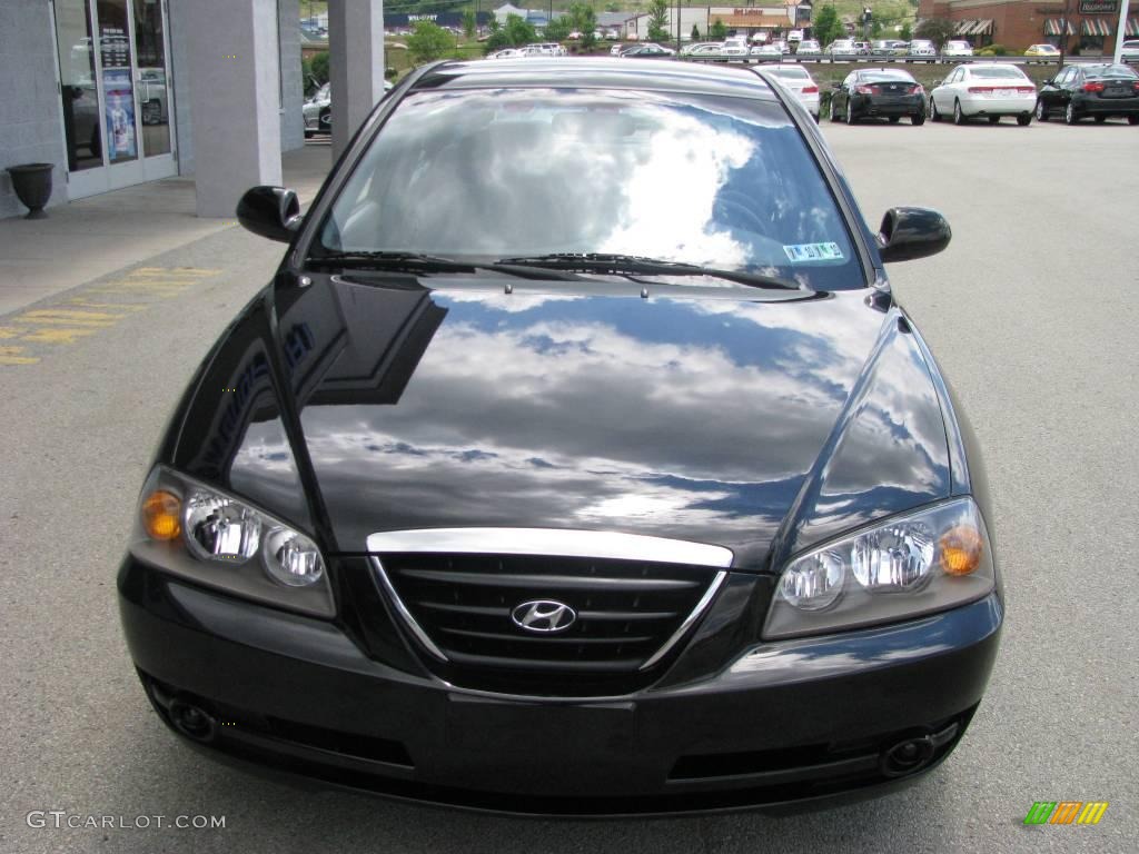 2006 Elantra GLS Sedan - Ebony Black / Gray photo #9