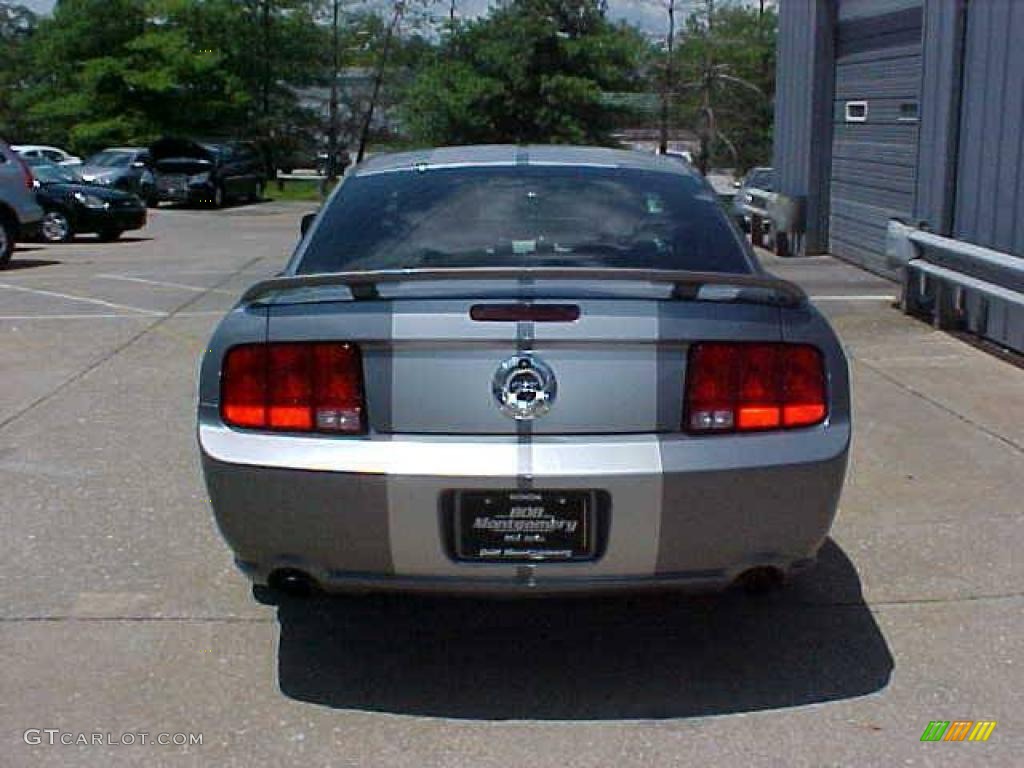 2007 Mustang GT Premium Coupe - Tungsten Grey Metallic / Black/Red photo #7