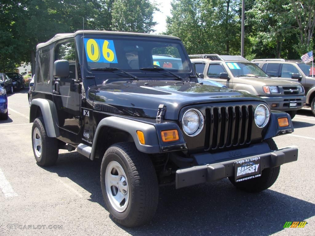 2006 Wrangler X 4x4 - Black / Dark Slate Gray photo #3