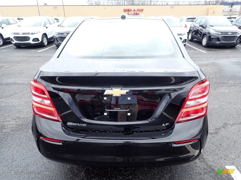 2020 Sonic LT Sedan - Mosaic Black Metallic / Jet Black/Dark Titanium photo #4