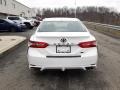 2020 Super White Toyota Camry SE  photo #28