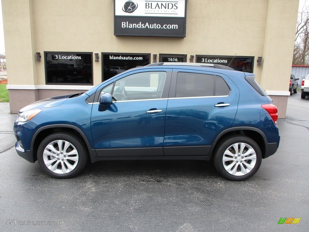2020 Trax Premier AWD - Pacific Blue Metallic / Jet Black/­Light Ash photo #1