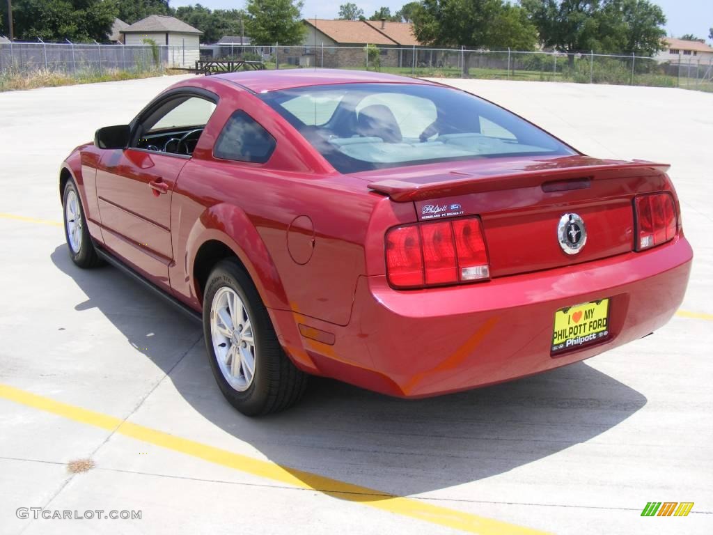 2008 Mustang V6 Deluxe Coupe - Dark Candy Apple Red / Light Graphite photo #5