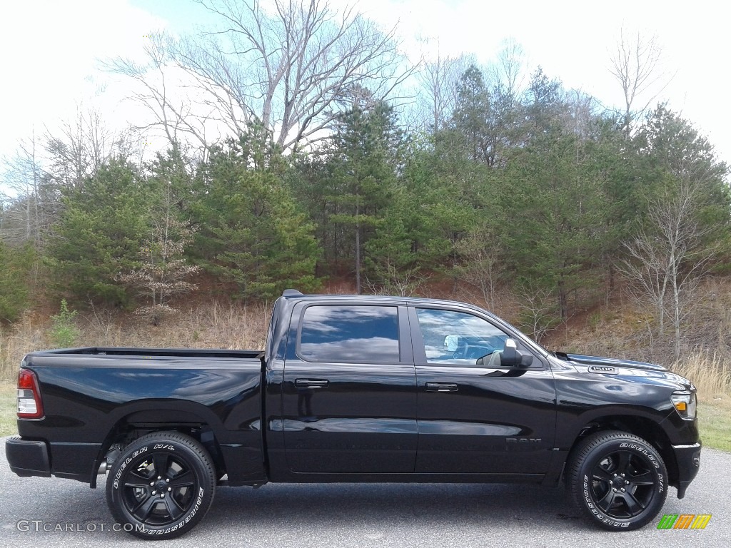 2020 1500 Big Horn Night Edition Crew Cab 4x4 - Diamond Black Crystal Pearl / Black photo #8