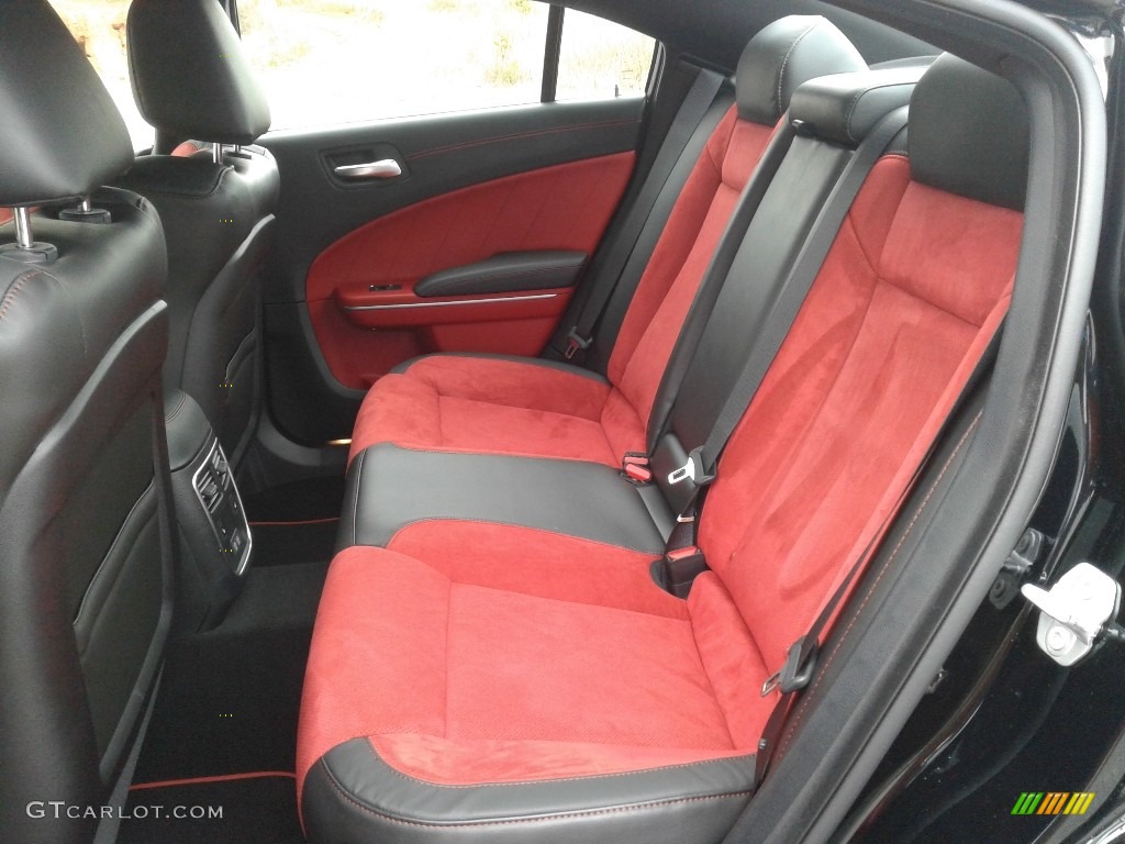 Black/Ruby Red Interior 2020 Dodge Charger Scat Pack Photo #137719146