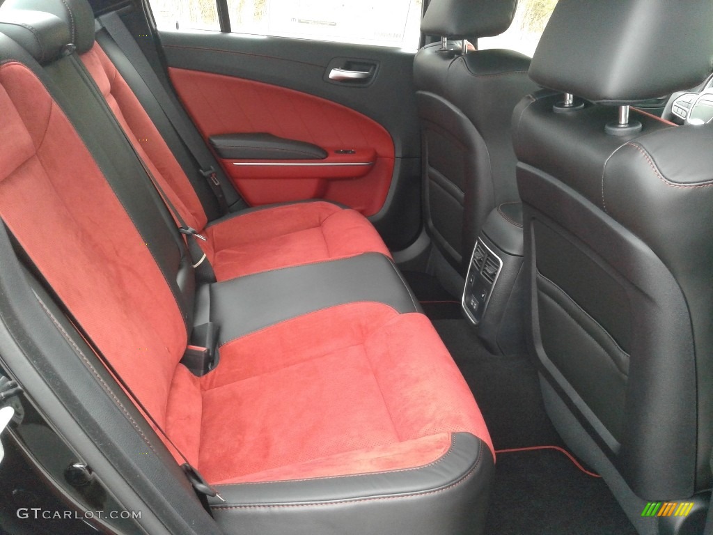 Black/Ruby Red Interior 2020 Dodge Charger Scat Pack Photo #137719198