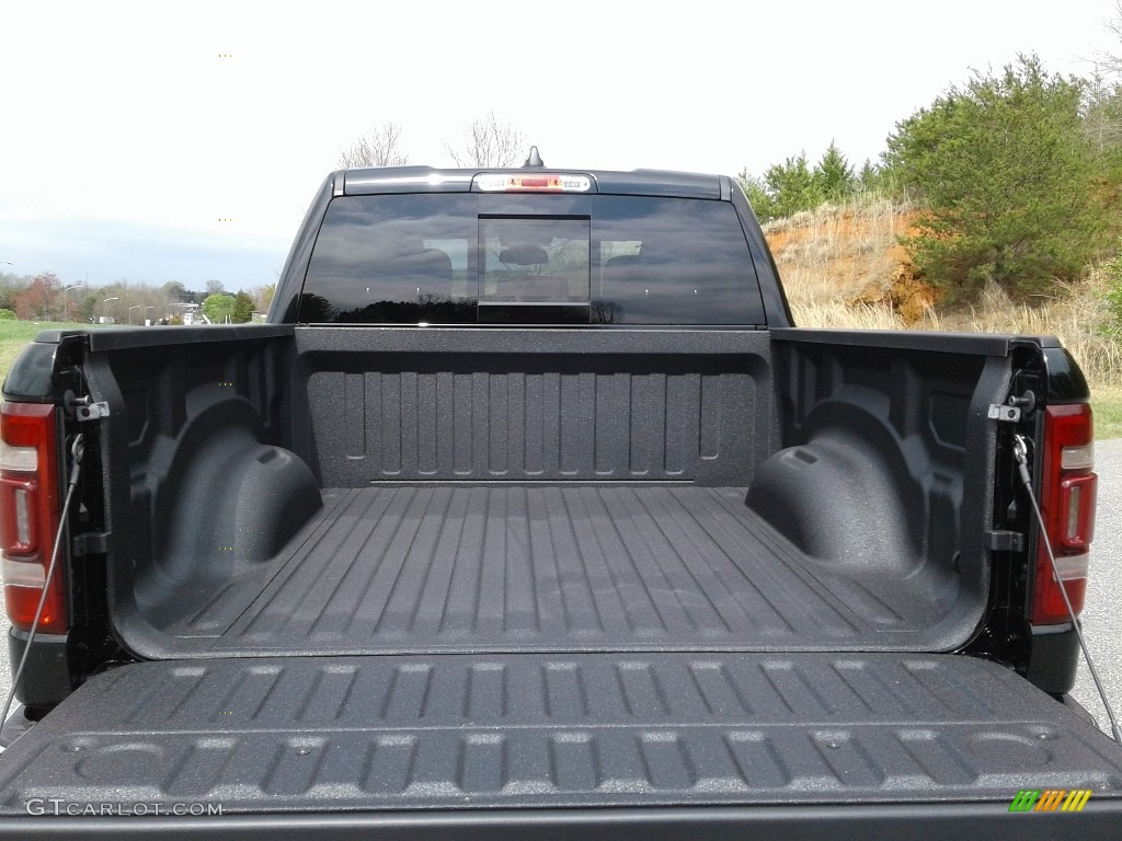 2020 1500 Longhorn Crew Cab 4x4 - Diamond Black Crystal Pearl / New Saddle/Black photo #9