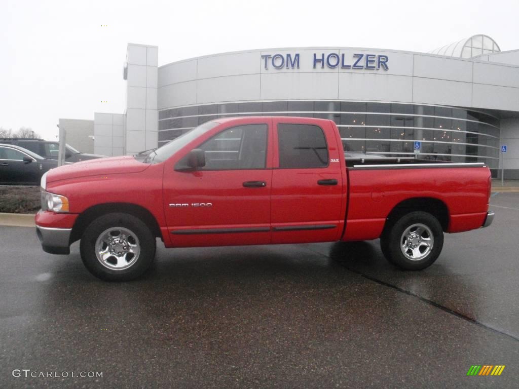 2002 Ram 1500 ST Quad Cab - Flame Red / Taupe photo #2