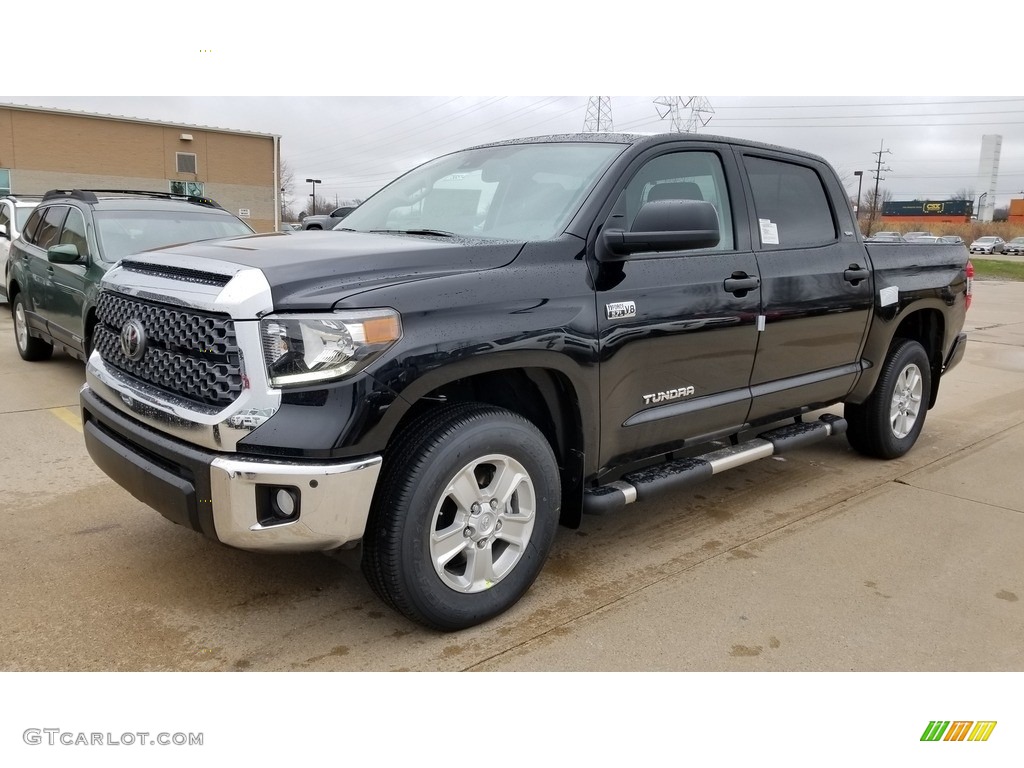 2020 Tundra SR5 CrewMax 4x4 - Midnight Black Metallic / Graphite photo #1