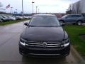 Deep Black Pearl - Tiguan SEL 4MOTION Photo No. 2