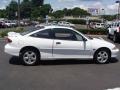 2000 Bright White Chevrolet Cavalier Z24 Coupe  photo #4