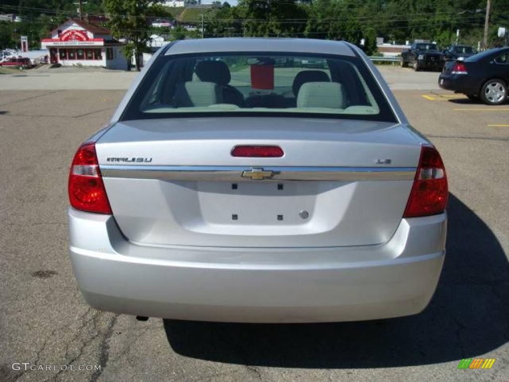 2006 Malibu LS Sedan - Silverstone Metallic / Titanium Gray photo #3