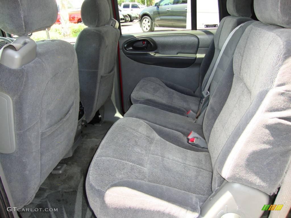2002 TrailBlazer EXT LT 4x4 - Victory Red / Dark Pewter photo #9