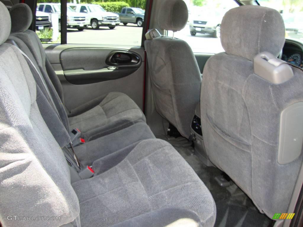 2002 TrailBlazer EXT LT 4x4 - Victory Red / Dark Pewter photo #11