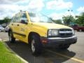 Yellow - Tracker ZR2 4WD Hard Top Photo No. 12