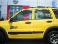Yellow - Tracker ZR2 4WD Hard Top Photo No. 16