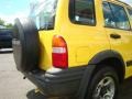 Yellow - Tracker ZR2 4WD Hard Top Photo No. 19
