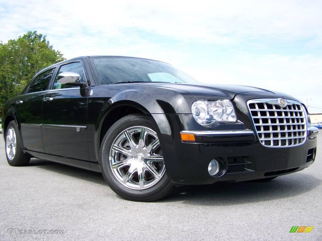 2008 300 C HEMI Walter P. Chrysler Executive Series - Brilliant Black Crystal Pearl / Dark Slate Gray photo #1