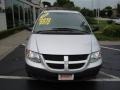 2003 Bright Silver Metallic Dodge Caravan SE  photo #2