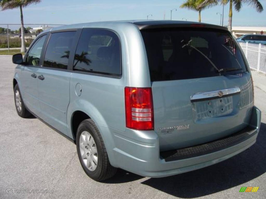 2008 Town & Country LX - Clearwater Blue Pearlcoat / Medium Slate Gray/Light Shale photo #4
