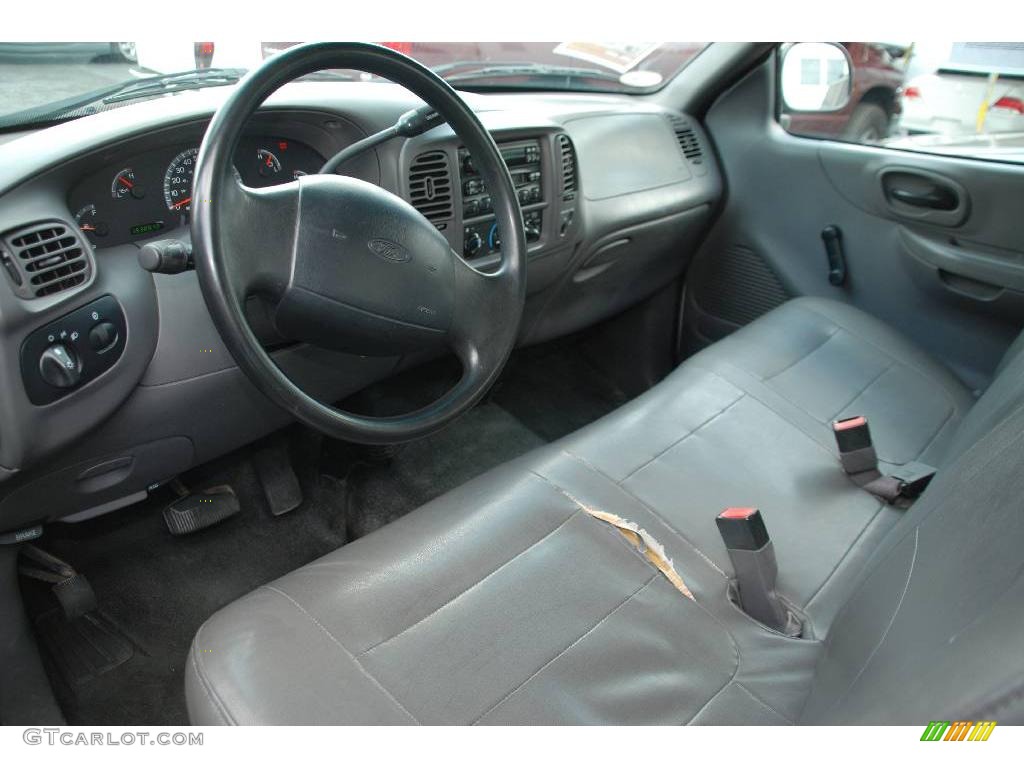 2001 F150 XL SuperCab - Oxford White / Medium Graphite photo #14