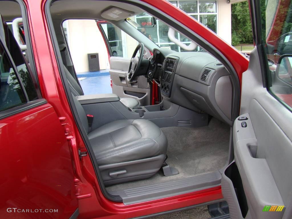2004 Explorer XLS 4x4 - Redfire Metallic / Graphite photo #12