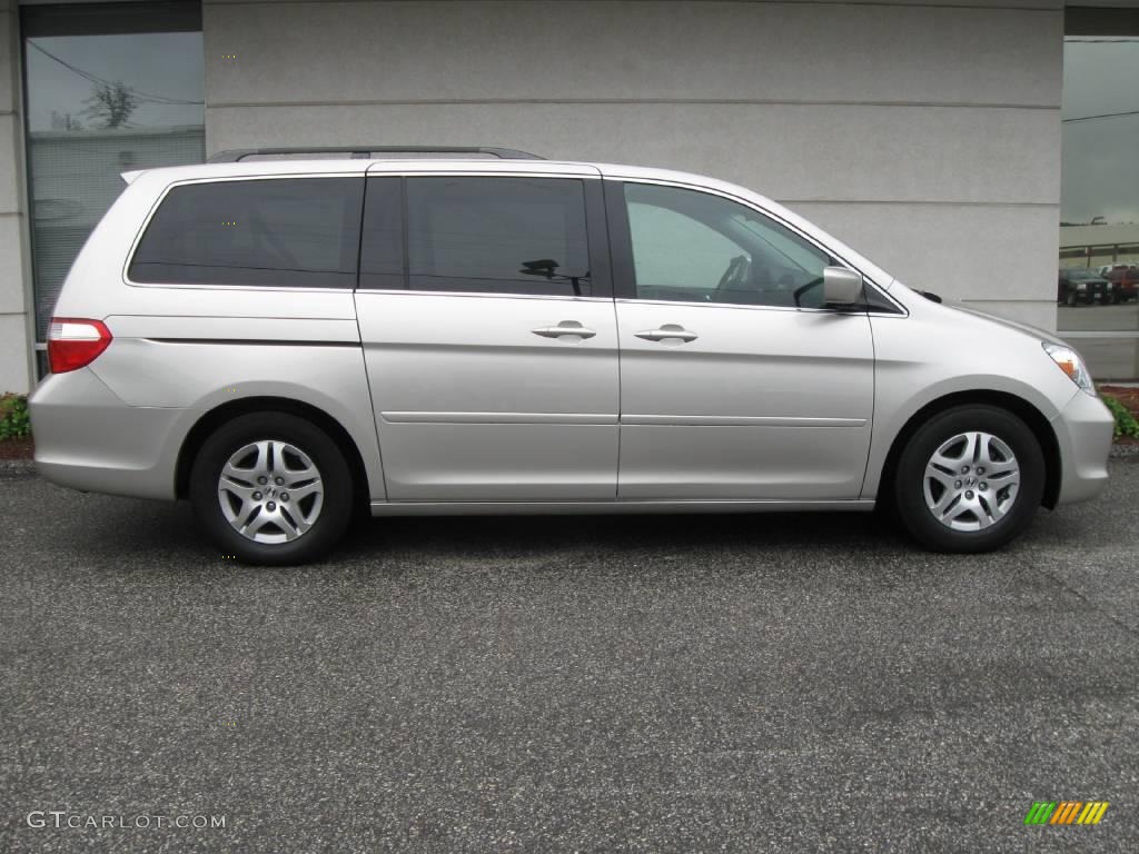 2006 Odyssey EX - Silver Pearl Metallic / Gray photo #2