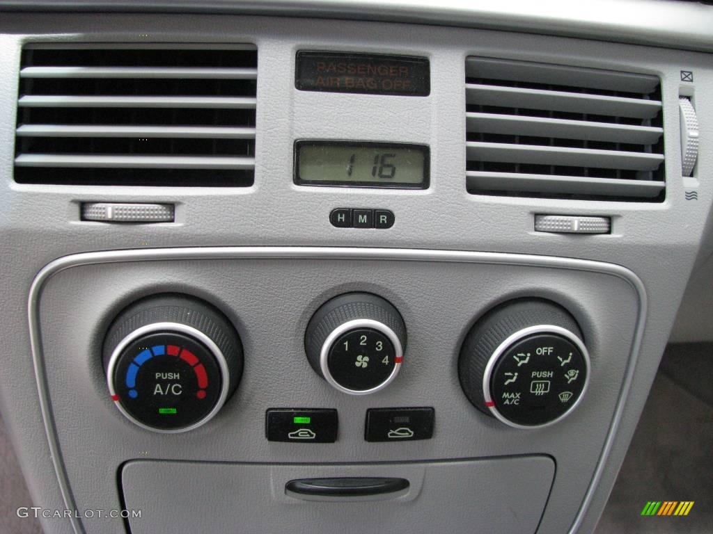 2006 Sonata GL - Bright Silver / Gray photo #15